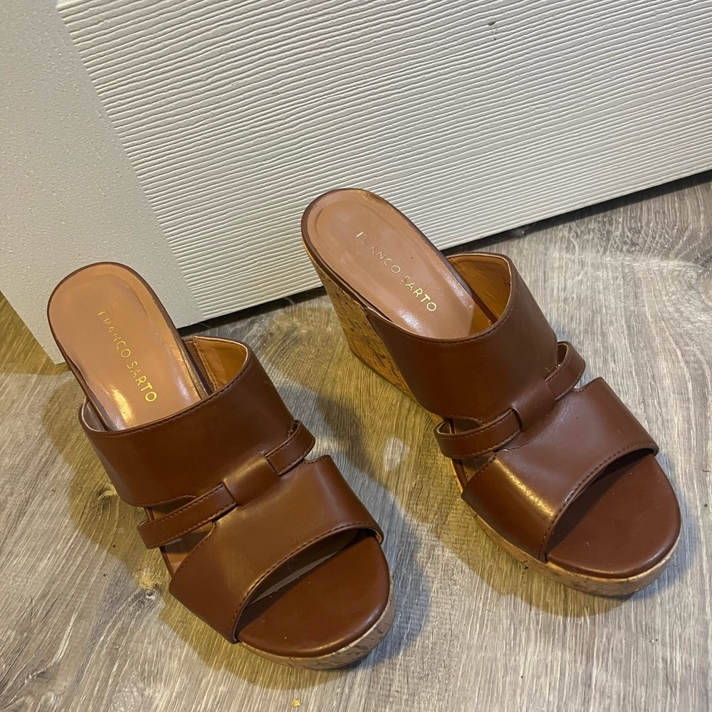 Franco Sarto platform sandals size 8.5